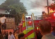 DPKP Banda Aceh Kerahkan 11 Unit Armada, Kebakaran di Setui Padam dalam 45 Menit