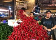 Harga Bahan Pokok di Pasar Induk Lambaro Naik Drastis