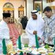 Wakil Gubernur Aceh, H. Fadhlullah, S.E., menjamu buka puasa Duta Besar Uni Emirat Arab (UEA) Untuk Republik Indonesia, H.E.Abdulla Salem Al Dhaheri, beserta Direktur Mubadala Energy Indonesia, Abdulla Bu Ali, dan rombongan, di Restoran Pendopo Gubernur Aceh, Senin, 10/3/2025.