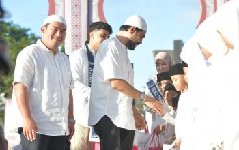 Gubernur Aceh Muzakir Manaf membuka Aceh Ramadhan Festival Tahun 2025 di Halaman Masjid Raya Baiturrahman Banda Aceh, Rabu, 12/03/2025.