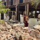 Gempa bumi M7,7 di Myanmar, Jumat (28/3), menghancurkan banyak bangunan (Foto: AP)