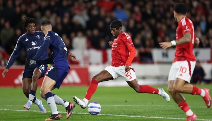 Anthony Elanga Puts Nottingham Forest Ahead Against Manchester United in Thrilling First Half