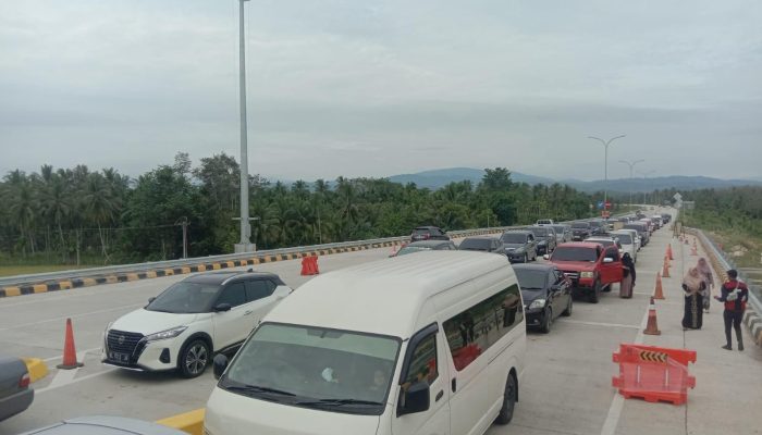 Mudik Lebaran Gerbang Padang Tiji Dilalui 23 Ribu Lebih Kendaraan
