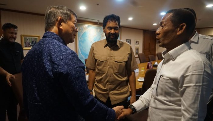 Aceh Butuh Investasi: Mualem Diskusikan Rice Mill dan Pabrik Tuna dengan Hasyim Djojohadikusumo