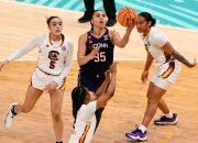 Cedera Tidak Menghentikan Azzi Fudd: Perjalanan ke Gelar NCAA dan Penghargaan Pemain Terbaik