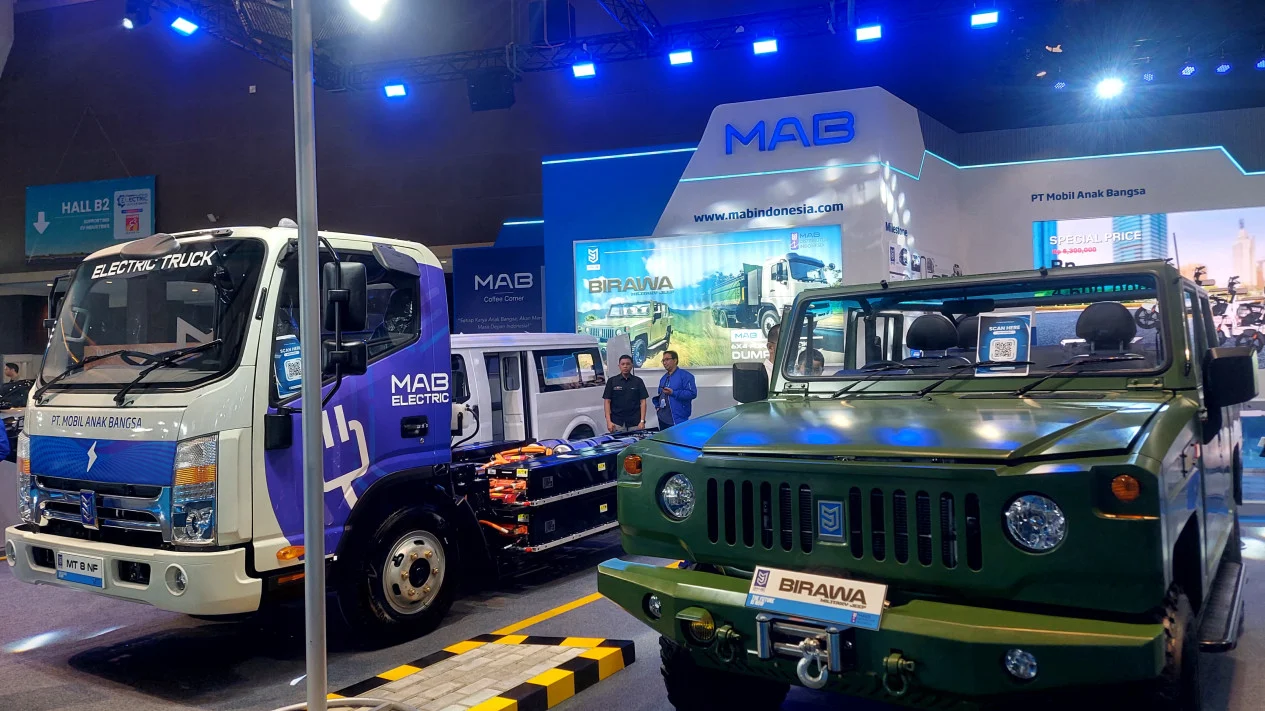 Truk Mini Listrik Mobil Anak Bangsa yang Bikin Heboh PEVS 2025: Desainnya Futuristik, Sudah Dipesan 9.000 Unit, Ini Keunggulannya
