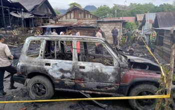 Kondisi mobil warga Blang Ara yang terbakar (dok Ist)