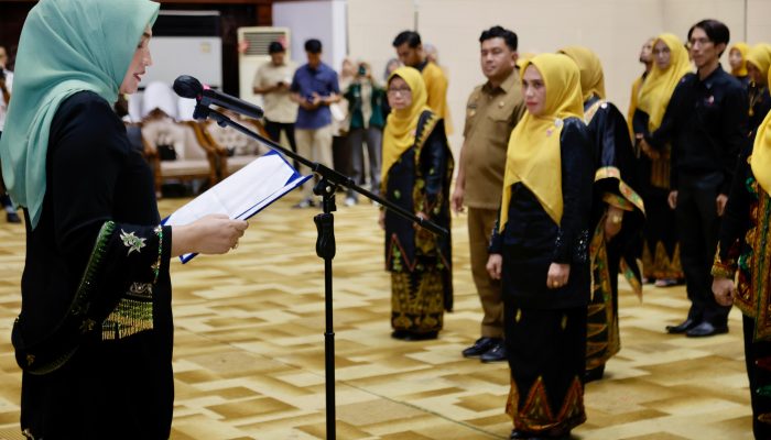 Ketua Dekranasda Aceh Kukuhkan Pengurus Baru, Dorong Pelestarian Warisan Kerajinan Daerah