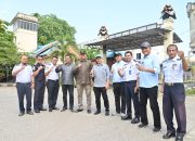 Komisi III Dewan Perwakilan Rakyat Kota (DPRK) Banda Aceh Royes Ruslan saat meninjau kondisi terminal Keudah yang berada di Gampong Baru, Kecamatan Baiturrahman, Kota Banda Aceh, Rabu (25/06/2025)