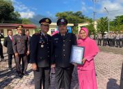 Momen Hari Lahir Pancasila, Kapolres Gayo Lues Beri Penghargaan kepada Istri Personel Berprestasi