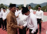 Wabup Syukri Serahkan SK Pengangkatan 88 CPNS Aceh Besar