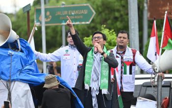Irwansyah Ketua DPRK Banda Aceh Pimpin Aksi Bela Palestina: Sampai Merdeka, Kami Bersama Gaza!
