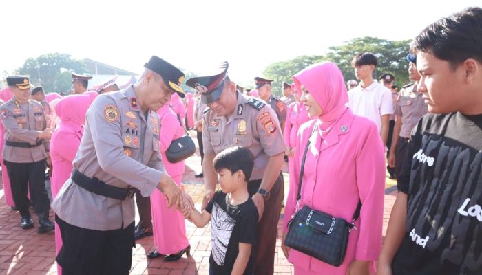 Polda Aceh Gelar Upacara Pelaporan Kenaikan Pangkat Ratusan Personel