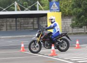 Wajib Tahu!, Bukan Asal Turun Gigi, Ini Cara Pakai Engine Brake yang Bikin Rem Awet & Motor Tetap Stabil