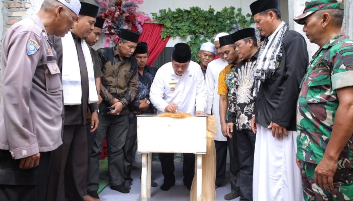 Bupati Resmikan Musholla Al-Ikhlas Menjadi Masjid Al-Ikhlas di Air Joman