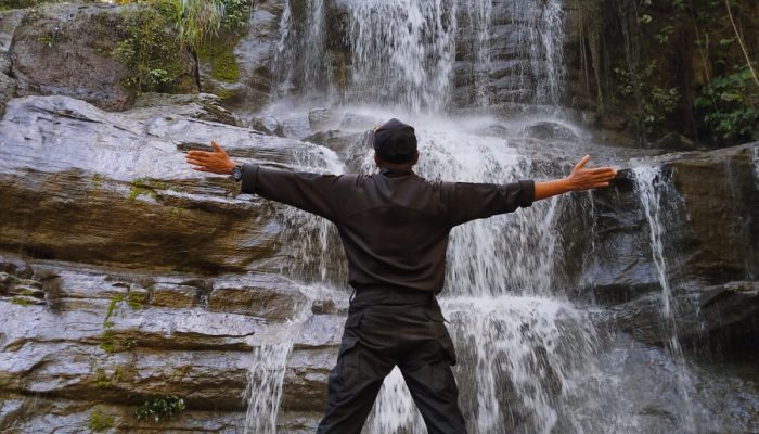 Saree Aceh Punya Air Terjun Seindah Ini! Cocok Buat Healing & Foto Aesthetic