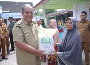 Bupati Asahan Mulai Salurkan Bantuan Beras Tahun 2025