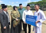 Wagub Aceh Inspektur Apel Tahunan Pesantren Tgk. Chiek Oemar Diyan