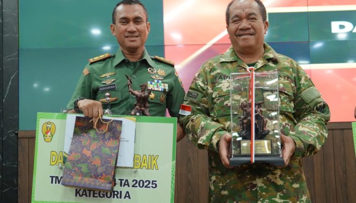 Bupati dan Dandim 0208/AS Menerima Penghargaan TMMD ke-124