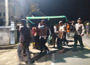 Personel Polres Pidie Bantu Pemakaman Santriwati Korban Tenggelam di Mane