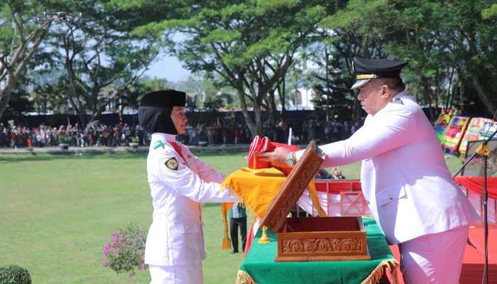 Bupati Asahan Pimpin Upacara Penaikan Bendera HUT ke-80 RI