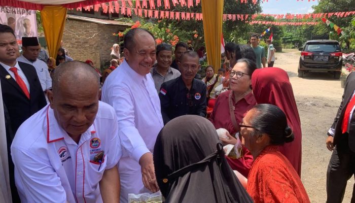 Di Tengah Padatnya Agenda 17 Agustus, Bupati Asahan Hadiri Bakti Sosial IWOI