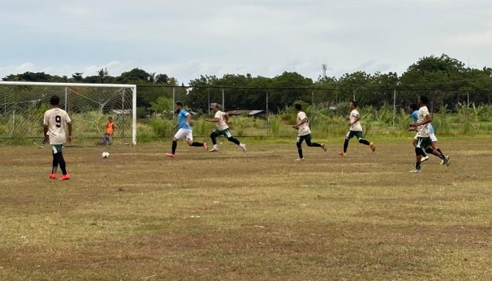 SP5 Tumbangkan Hoka FC 2-1, Khalil & Fadhlon Jadi Pahlawan di Zumai Football Legends 2025
