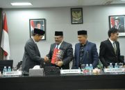 Pemerintah Aceh Sampaikan Nota Keuangan dan Rancangan Qanun Perubahan APBA 2025 di DPR Aceh