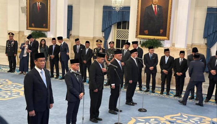 Prabowo Lakukan Reshuffle Kabinet, Lantik Lima Menteri Baru
