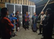 Warga Simpang Teritit Temukan Bayi Perempuan Diduga Sengaja Ditinggalkan Orang Tuanya