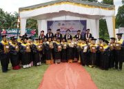 25 Lansia Sehati  Kabupaten Asahan Di Wisuda Wakil Bupati