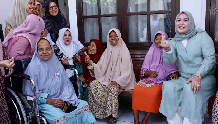 Kak Na Kunjungi RSBM Ladong: Belajar Al-Qur’an Braille dari Pemuda Disabilitas