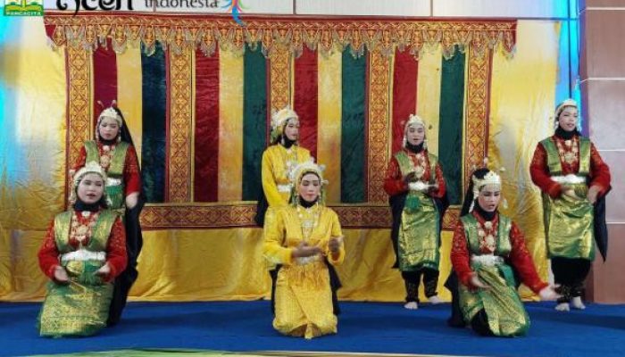 Tari Pho: Keceriaan Hari Ini, Jejak Duka yang Tak Pernah Hilang