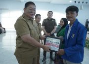 125 Mahasiswa Asahan Berprestasi Terima Beasiswa