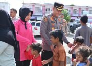 Bhayangkari Polres Pidie Peduli Anak-Anak Terdampak Banjir