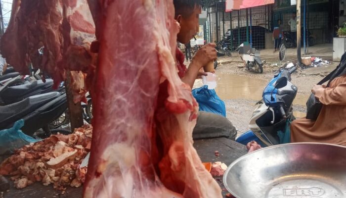 Harga Daging Meugang 180 Perkilo di Panton Labu