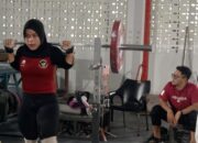 Atlet Angkat Besi Aceh Tetap Latihan Selama Puasa