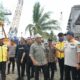 Mendagri dan Wagub Aceh Pantau Pengungsi hingga Tinjau Jembatan Rusak