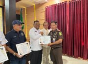 PWI Aceh Besar Terima Penghargaan Kejari, Perkuat Sinergi Penegakan Hukum