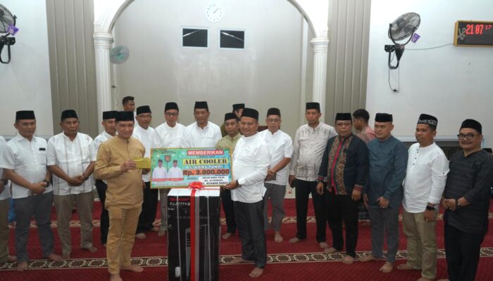 Wabup Asahan Melakukan kunjungan Safari Ramadhan di Masjid Al Falah Sei Renggas