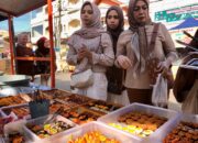 Kimbab Laris di Pasar Kuliner Ramadan Banda Aceh, Omzet Capai Rp2 Juta Sehari