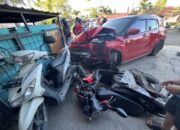 Diduga Ngebut, Mobil Raize Tabrak Dua Mobil dan Motor, Satu Korban Luka Berat