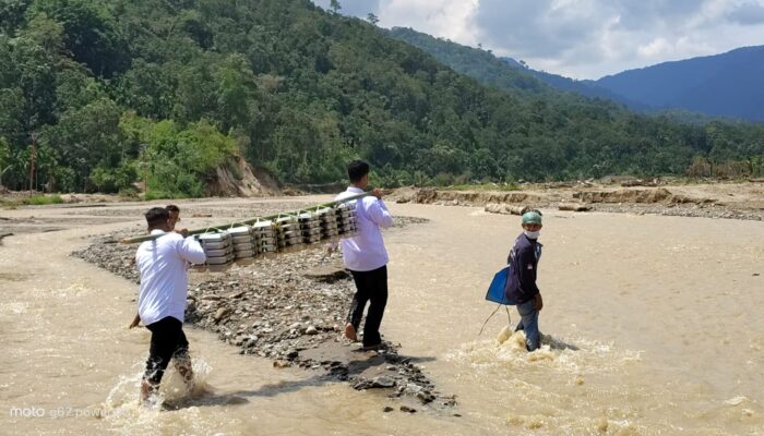 Perjuangan Relawan MBG di Gayo Lues Usai Jembatan Putus Diterjang Banjir