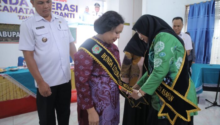 Bunda Literasi Kabupaten Asahan Hadiri Pelantikan Bunda Literasi Kecamatan Meranti