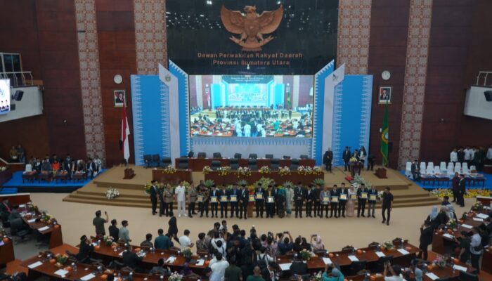 Wabup Asahan Ikuti Rapat Paripurna Spesial Ulang Tahun ke-78 Provinsi Sumut