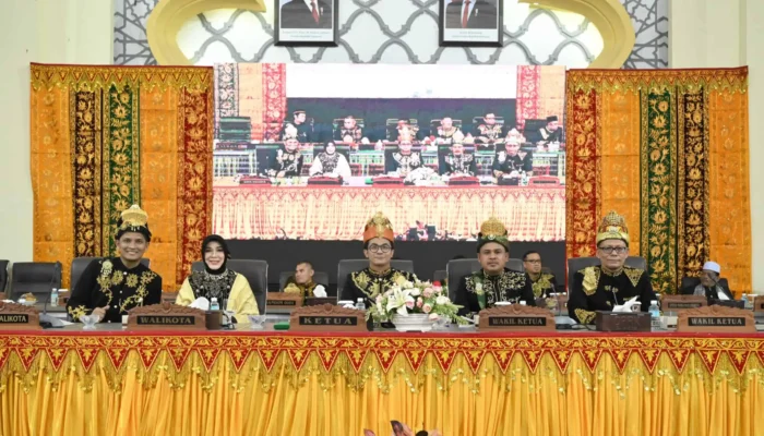 Paripurna Istimewa HUT ke-821 Banda Aceh, DPRK Apresiasi Capaian Pemko Banda Aceh