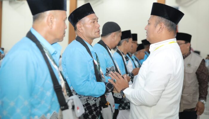 Jamaah Haji Asahan Kloter 7 Dilepas Dari Asrama Haji Medan