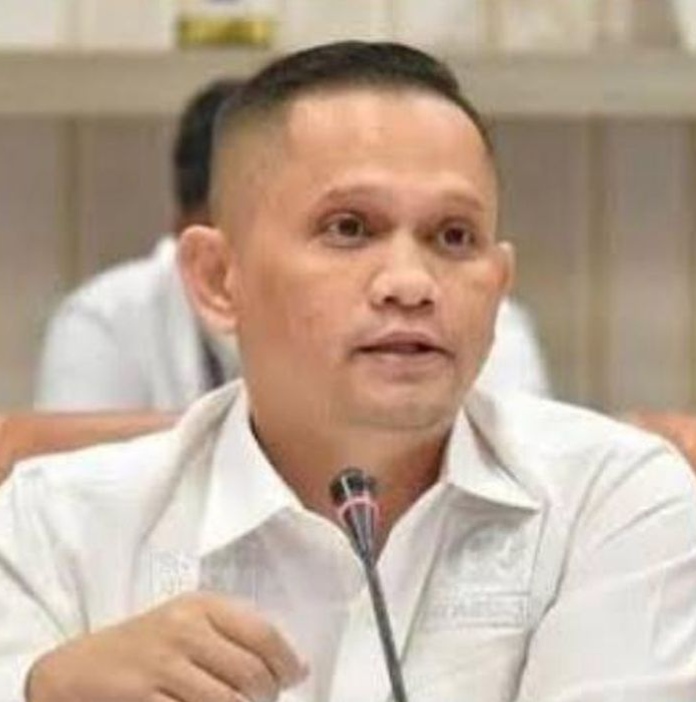 Nazaruddin Dek Gam