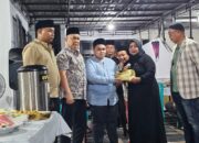 PWI Pusat Serahkan Uang Duka untuk Keluarga Alm. Zulmansyah Sekedang