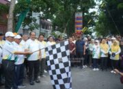 Wagub dan Bupati Lepas Jalan Santai Dies Natalis ke-40 UNA